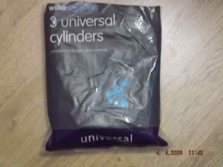 Photo of free Vacuum Cleaner Bags (Toxteth L8) #1