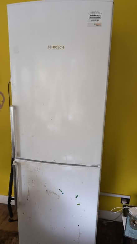Photo of free Bosch fridge freezer (Kenilworth CV8) #1