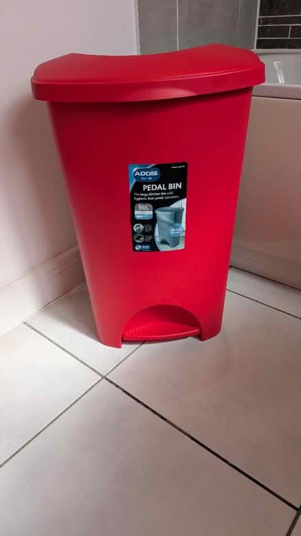 Photo of free Kitchen bin (Heaton moor SK4) #1