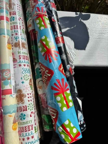 Photo of free Wrapping paper (Ballard) #1