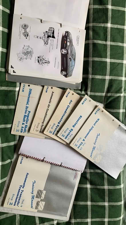 Photo of free Toyota technician training manuals 90s (Crosby L22) #1