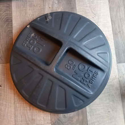 Photo of free plastic bin lid (Pembury TN2) #1