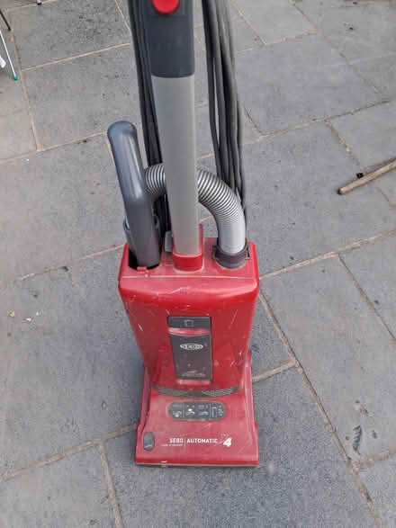 Photo of free Sebo x4 vacuum (Hampton / Hampton Hill TW12) #1