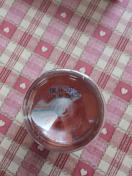 Photo of free Kids omega 3-6-9 + multi gummies (Byfleet KT14) #4