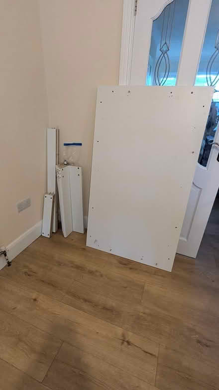 Photo of free White table (Dublin) #1