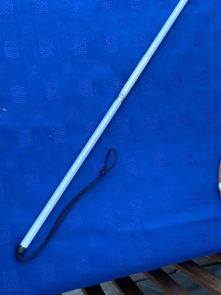 Photo of free 3-section folding white cane 70cm. (Bilton CV22) #2
