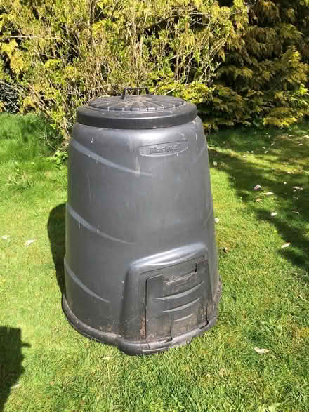 Photo of free Composter (Steventon SY8) #1