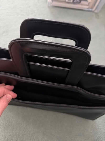 Photo of free Schreidegger leather bag (Welling DA16) #2