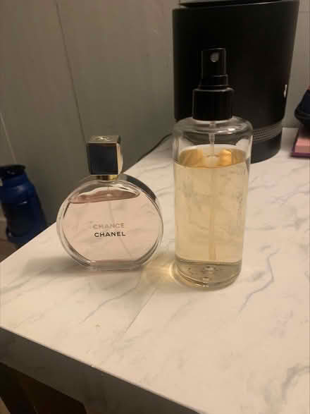 Photo of free 2 Perfumes (Jane and Wilson) #1