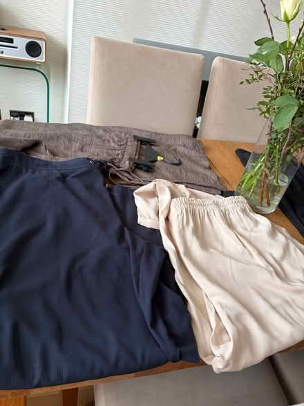 Photo of free Bundle of ladies clothes size 20 (Worsley M28) #3