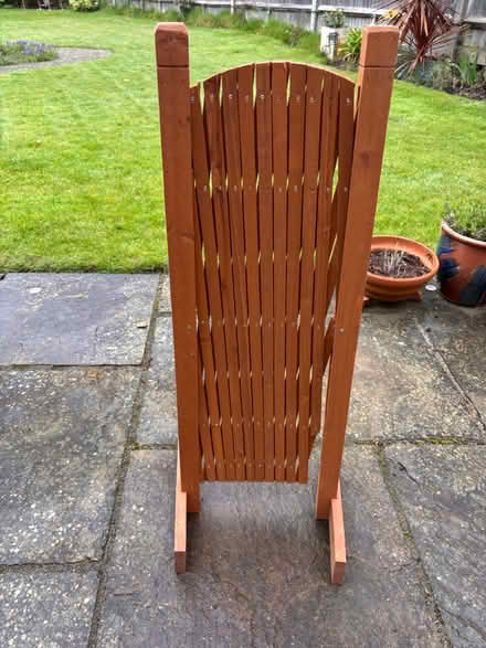 Photo of free Expanding trellis (UpperHale GU9) #1