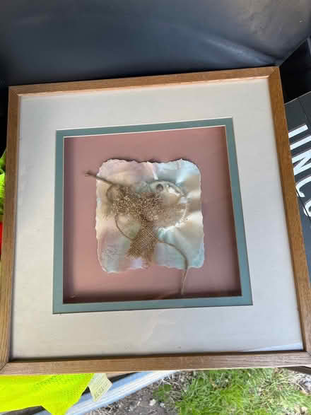 Photo of free Wall decor (Oradell) #1