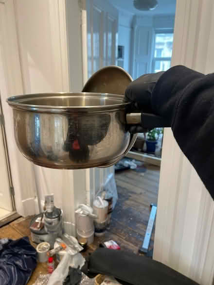 Photo of free Mid size pot (G429QG Southside) #1