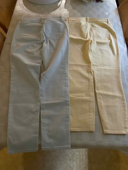 Photo of free Jeans Womens Size 2,4 (Woodinville) #3