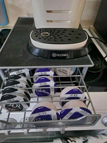Photo of free Bosch Tassimo coffee machine (Snettisham) #2