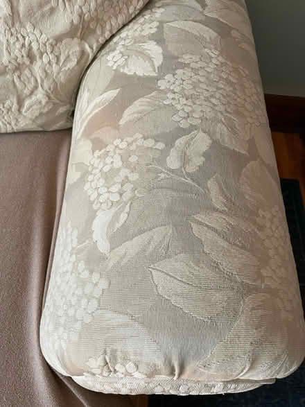 Photo of free Off white sofa (55406 Minneapolis) #3