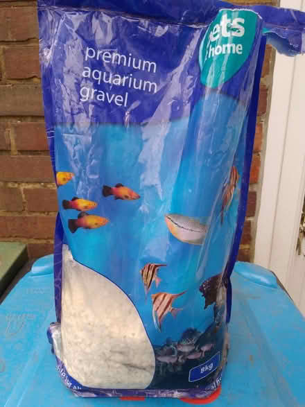 Photo of free Aquarium gravel (Chaulden, Hemel) (HP1 2BP) #1