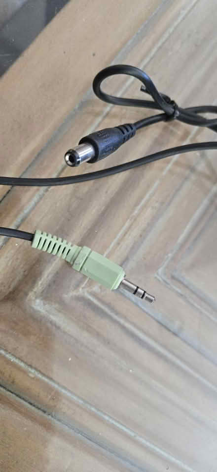 Photo of free Dell computer speaker (Agoura Hills) #4