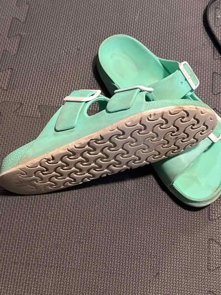 Photo of free 7.5 Viking EVA 2strap 2tone sandal (Bathurst and College) #2