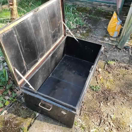 Photo of free Tin Trunk (Whitton LD7) #1