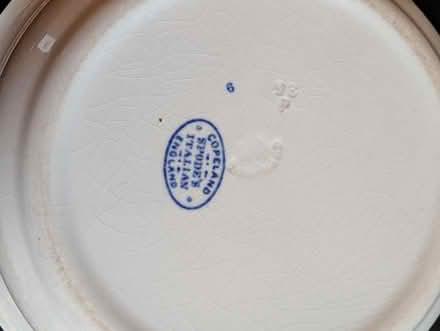 Photo of free Blue & white Copeland bowl (Apsley HP3 0) #3