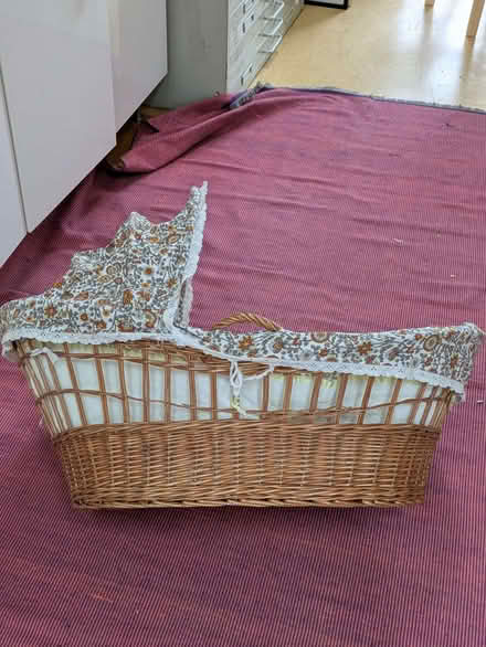 Photo of free Baby's Crib (Chesham HP5) #2