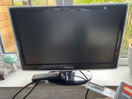 Photo of free 24" Samsung TV (South County Dublin) #1