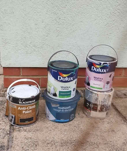 Photo of free Paint pots mixed colours (Fenlake MK42) #1