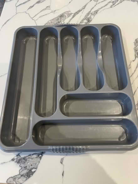 Photo of free Cutlery tray (Dore, S17) #1