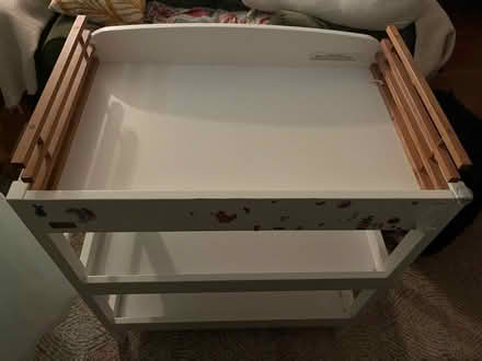 Photo of free Changing table (Stoke Newington N16) #3