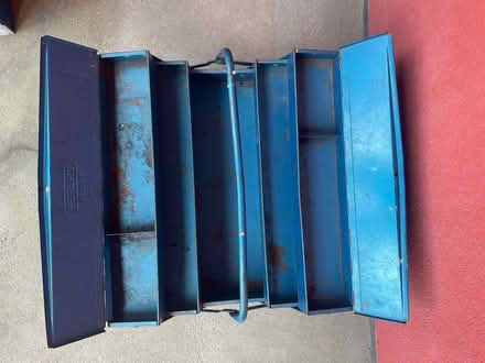 Photo of free Metal toolbox (Draper) – heavy duty (By Hackney Downs station E5) #4