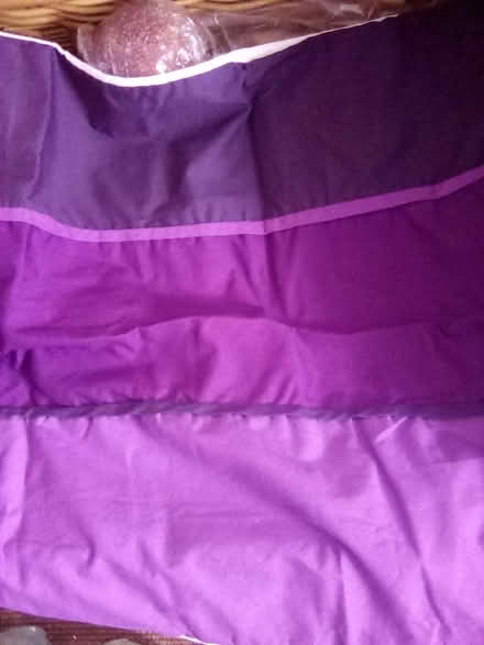 Photo of free Single Size Quilt Cover And Pillowcase (CT9) #1