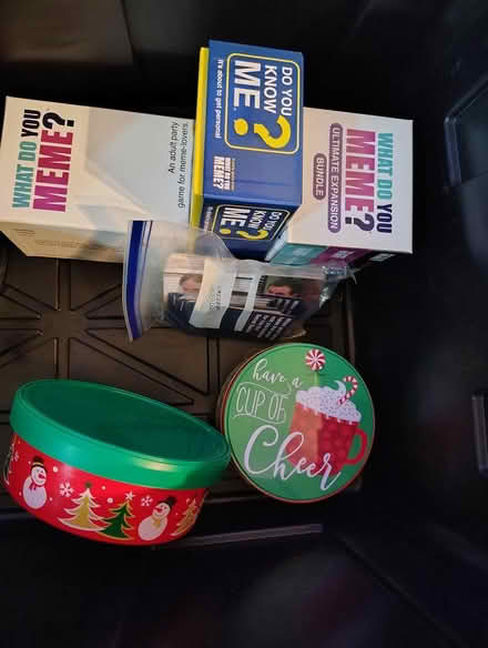 Photo of free random items (77040) #1