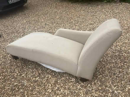 Photo of free Chaise Lounge / Daybed (Dean Court OX2) #4