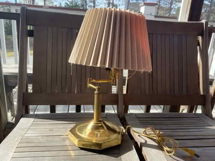Photo of free Table lamp (West Groton) #1
