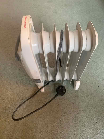 Photo of free Small Oil Filled Radiator (Tenbury Wells, WR15) #4