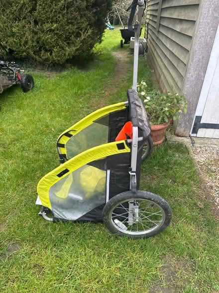 Photo of free Bike trailer for toddlers (TN23) #1