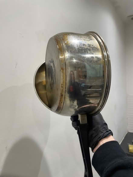 Photo of free Mid size pot (G429QG Southside) #3