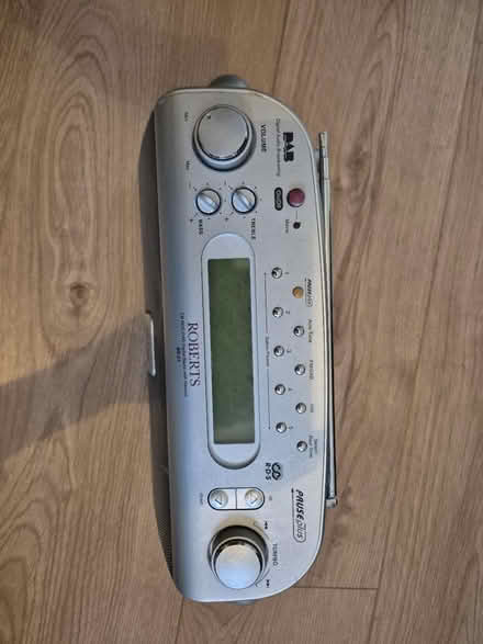 Photo of free Roberts DAB radio (Archway N19) #2
