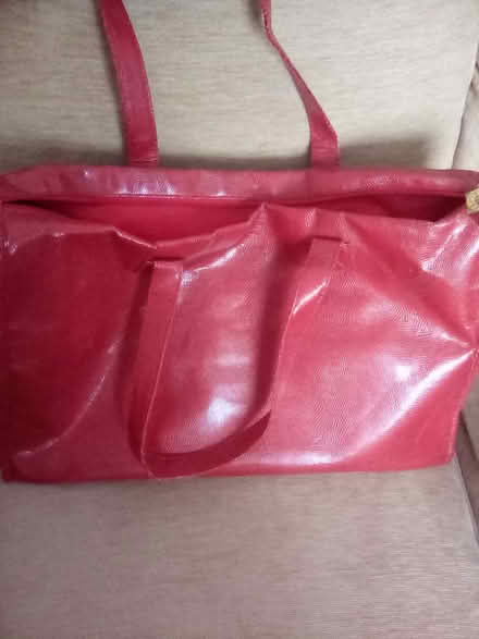 Photo of free Large, deep, wide bag with an Estee Lauder tag. (Cliftonville CT9) #1