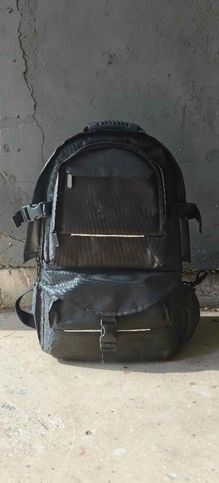 Photo of free DSLR camera rucksack (Old Basford NG6) #1
