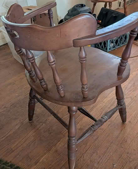 Photo of free Round Wooden Table + 6 Chairs (Amherst, NY) #2