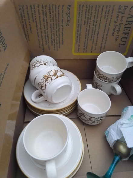 Photo of free 6 x Cups , saucers & plates (Killamarsh S21) #1