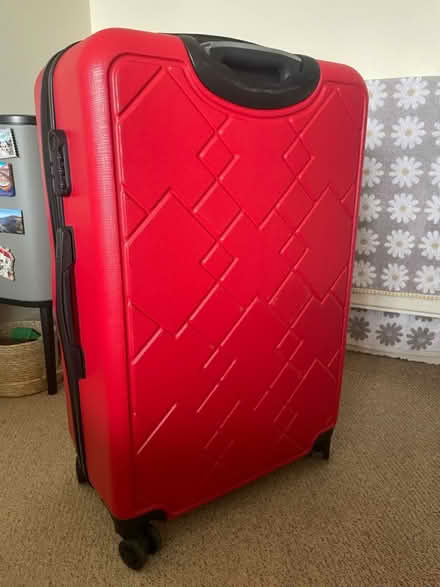 Photo of free Suitcase (Marino) #4