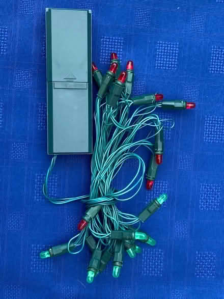 Photo of free Red/Green LED light string battery powered (Bilton CV22) #1