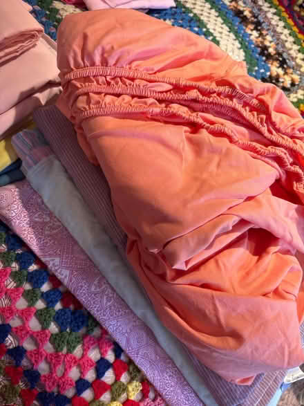 Photo of free Single and double duvet covers, pillow cases and flat sheets (Sainsburys GL52) #2