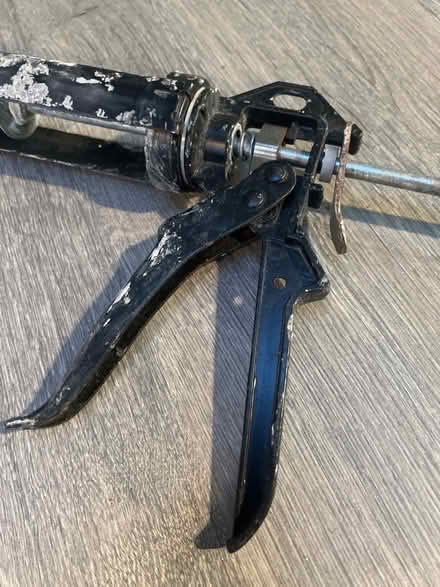 Photo of free Caulking Gun. (Southsea PO4) #2