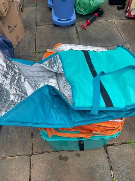 Photo of free Deliveroo backbag (NW9) #2