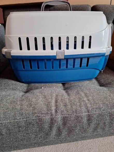 Photo of free Small pet carrier (Walkley S6) #4