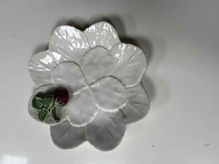 Photo of free small dish (Aldwick) #1